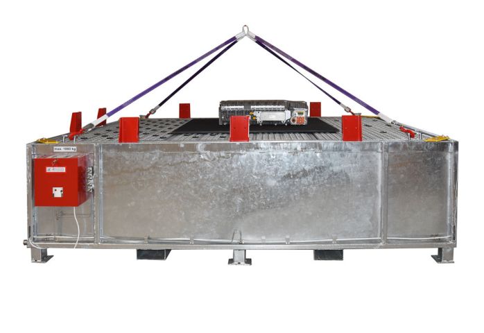 Demontážní stůl HV Battery s hasicím bazénem