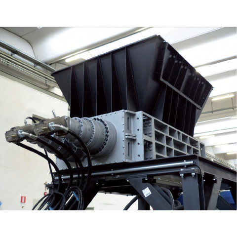 2 hřídelový drtič 2x37kW or 2x55kW, elektrický pohon, kapacita x