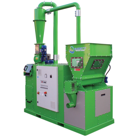 Separátor s turbem 12,5kW 120-200kg/h