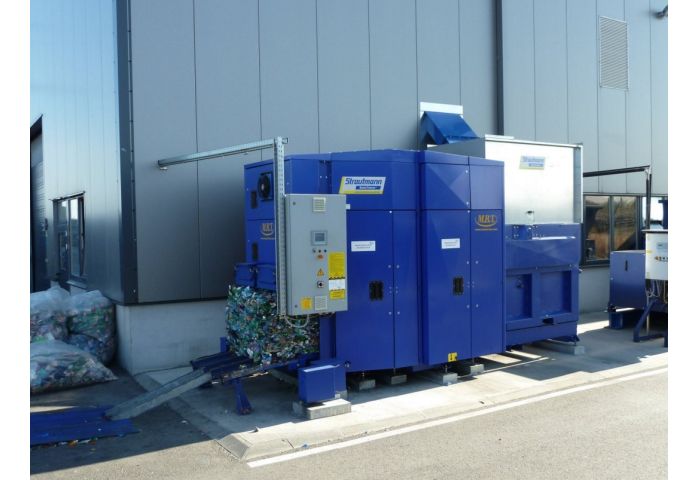 BaleTainer plnění z rampy, 22 kW, PET