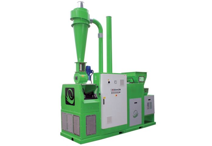 Separátor s turbem 40kW 400-600kg/h