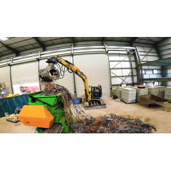 Předdrtič 132 kW/dopravník a magnet