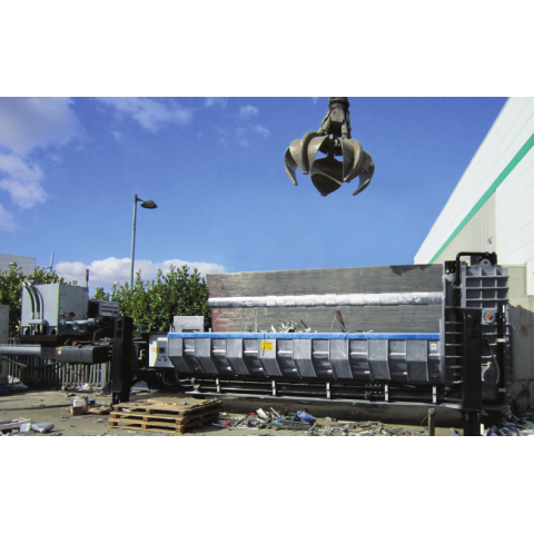 Nůžky na balíky 550 tun (6 m korba) s dieselovým mot. a dál. ovl.