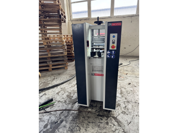 BRONNEBERG páračka kabelů KAB-X – Praha